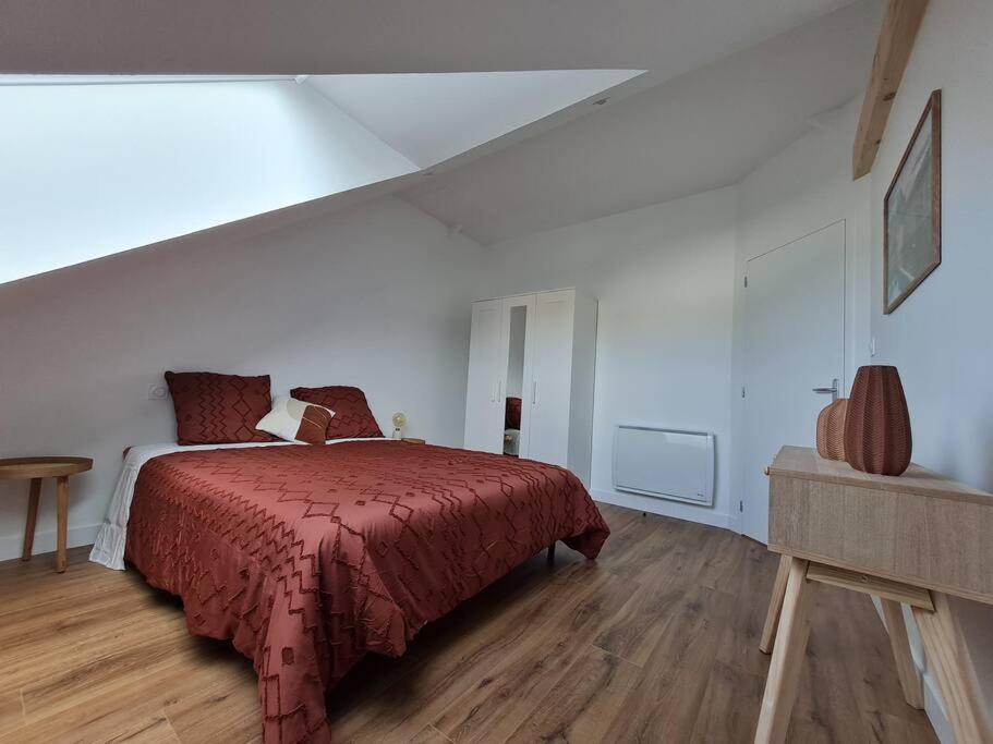 Appartement Avec Vue Fougeres Exterior photo